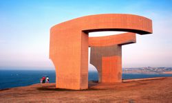 Gijón - Lob des Horizonts - Werk des Künstlers Chillida